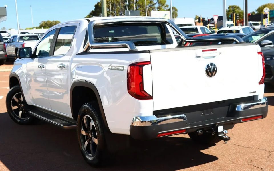 2025 Volkswagen Amarok NF MY25 TDI500 4MOT Style Clear White 10 Speed Automatic Utility