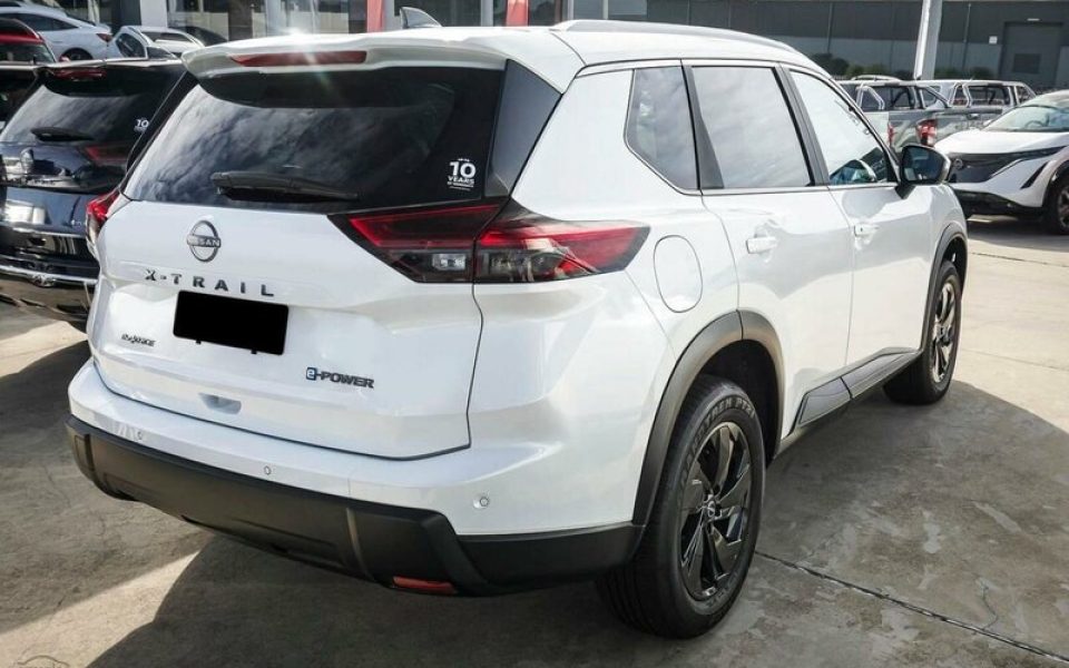 2026 Nissan X-Trail ST-L e-4ORCE e-POWER Wagon (White) New Car