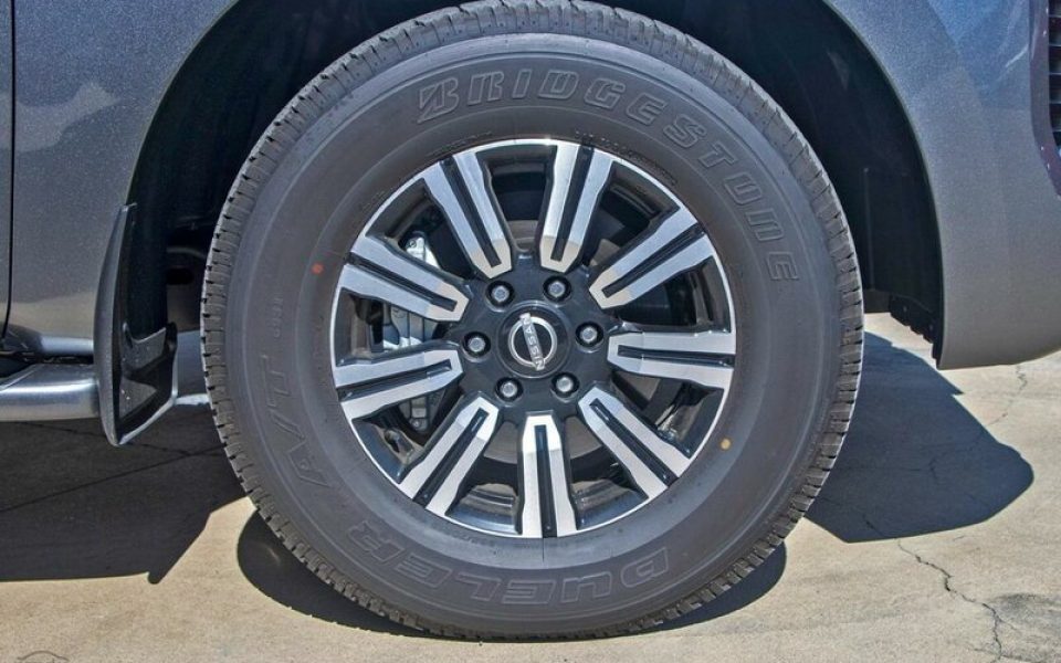 2026 Nissan Patrol TI-L Wagon (Gun Metallic) New Car