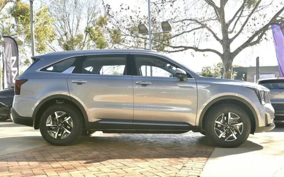 MQ4 PE Sorento 27MY S HEV AWD 1.6L T/P 6Spd Auto