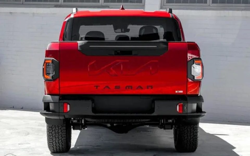 2026 Kia Tasman TK MY26 X-Pro Pick-up Double Cab 4x4 Runway Red 8 Speed Sports Automatic Utility