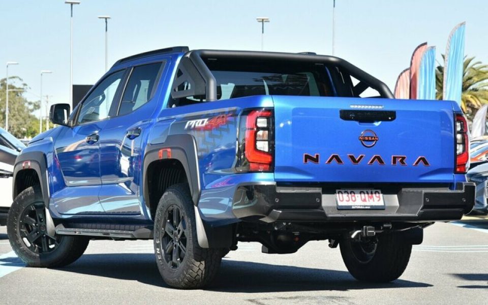 2026 Nissan Navara PRO-4X Pick-up Super 4WD Utility (Horizon Blue) Demo Car