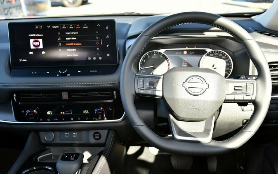 2026 Nissan X-Trail ST-L X-tronic 2WD Wagon (Champagne Silver) Demo Car