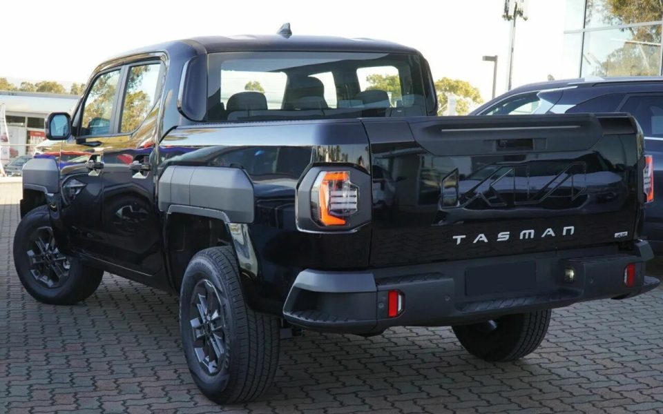 2025 Kia Tasman TK MY26 SX Pick-up Double Cab 4X4 Aurora Black 8 Speed Sports Automatic Utility
