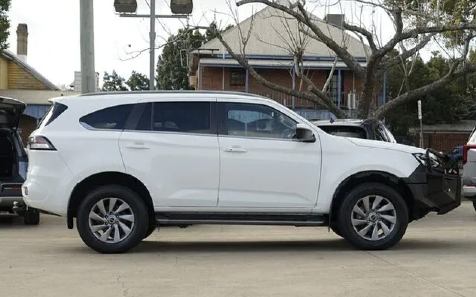 2022 Isuzu MU-X RJ MY22 LS-T Rev-Tronic White 6 Speed Sports Automatic Wagon