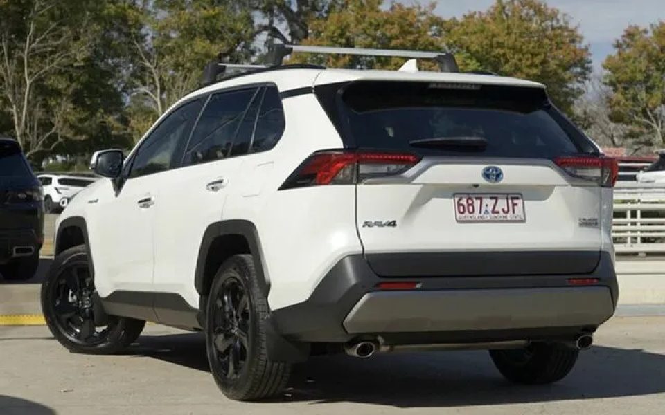 2019 Toyota RAV4 Axah52R Cruiser 2WD White 6 Speed Constant Variable Wagon