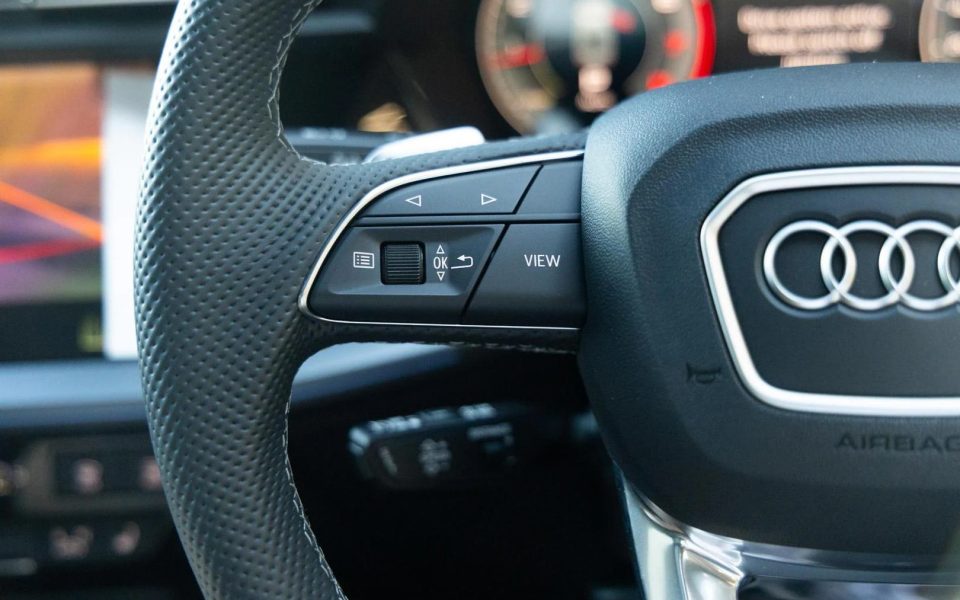 Audi A3 Sedan TFSI quattro S tronic