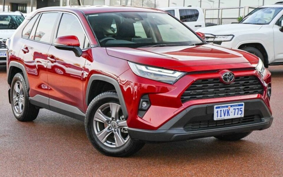 2025 Toyota RAV4 GX 2WD
