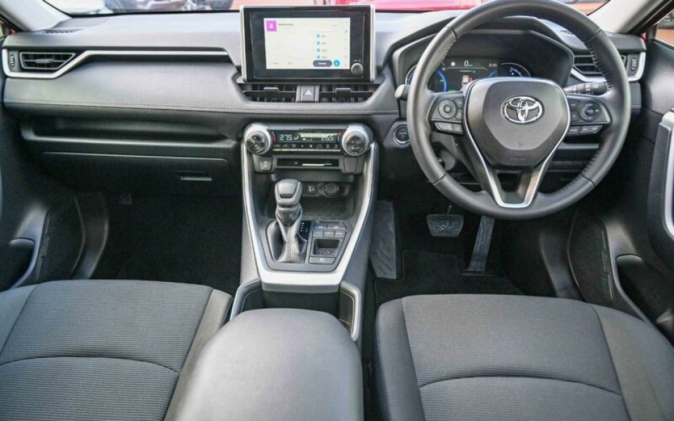 2025 Toyota RAV4 GX 2WD