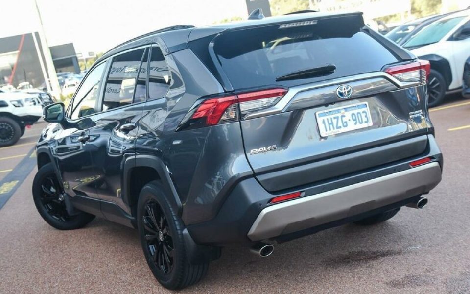 2023 Toyota RAV4 Cruiser eFour