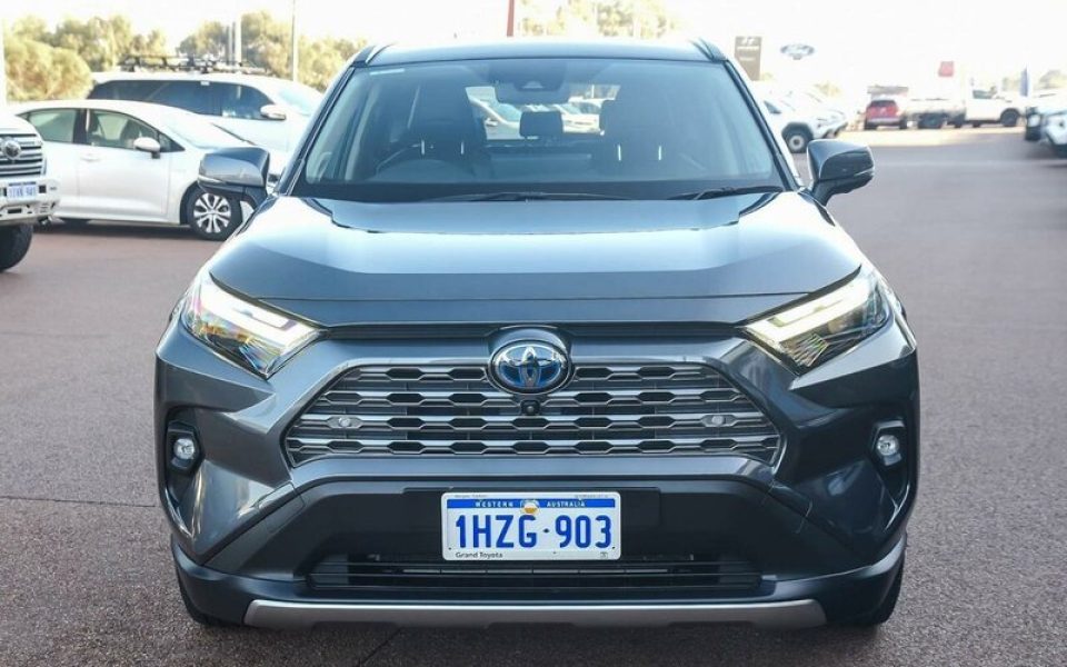 2023 Toyota RAV4 Cruiser eFour