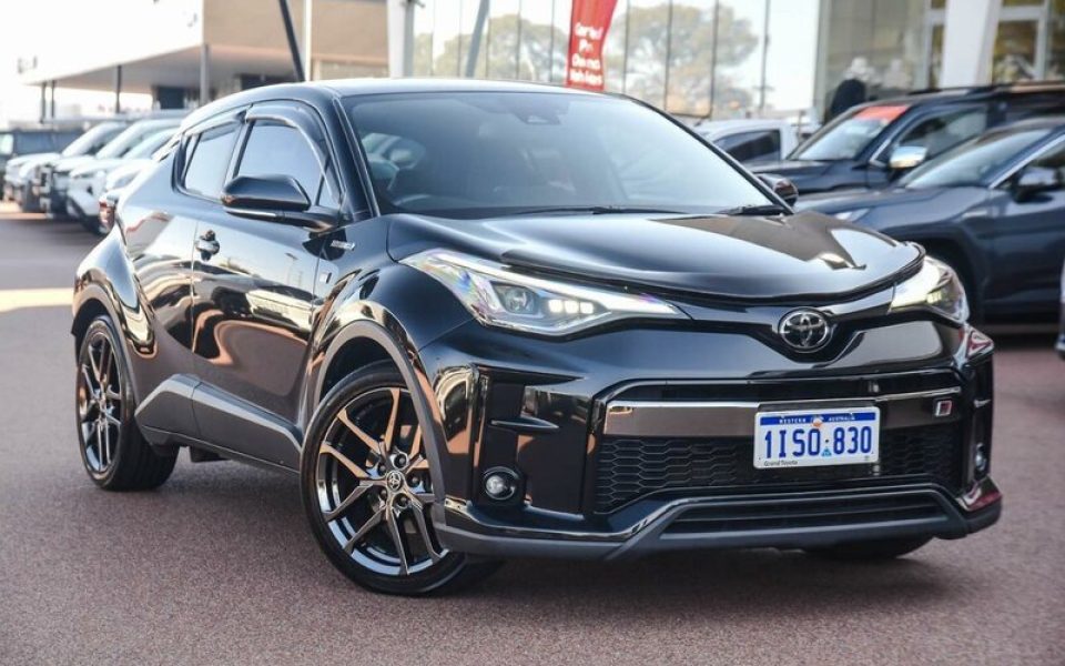 2022 Toyota C-HR GR E-CVT 2WD Sport Wagon (Ink) Used Car