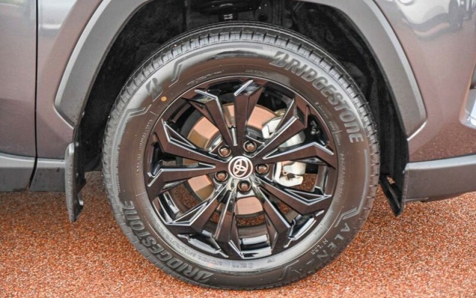 2024 Toyota RAV4 Cruiser 2WD