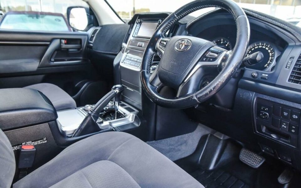 2020 Toyota Landcruiser GXL Wagon (Silver Pearl) Used Car