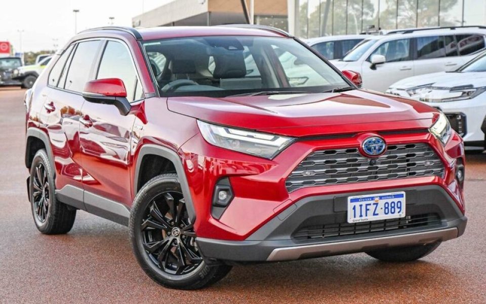 2024 Toyota RAV4 Cruiser eFour