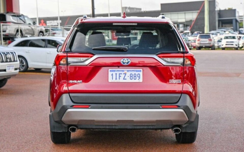2024 Toyota RAV4 Cruiser eFour