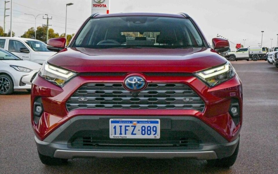 2024 Toyota RAV4 Cruiser eFour
