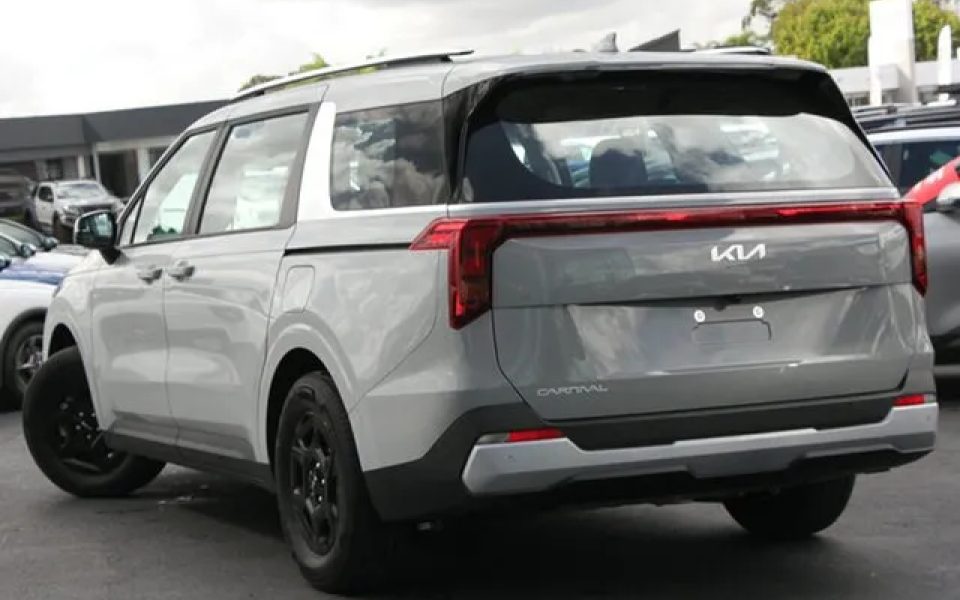 2026 Kia Carnival KA4 PE MY26 S Ceramic Grey 8 Speed Sports Automatic Wagon