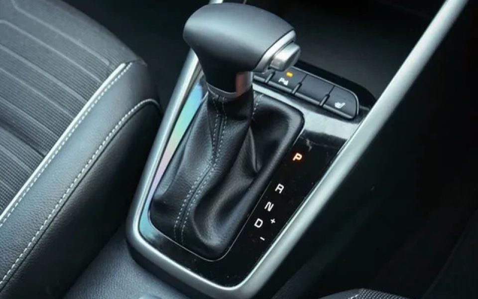 2025 Kia Stonic YB MY25 GT-Line DCT FWD Snow White Pearl 7 Speed Sports Automatic Dual Clutch Wagon