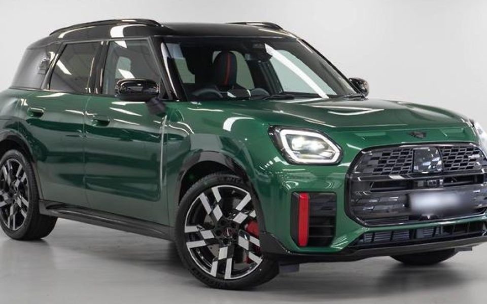 2025 MINI Countryman JCW Favoured ALL 4 SUV