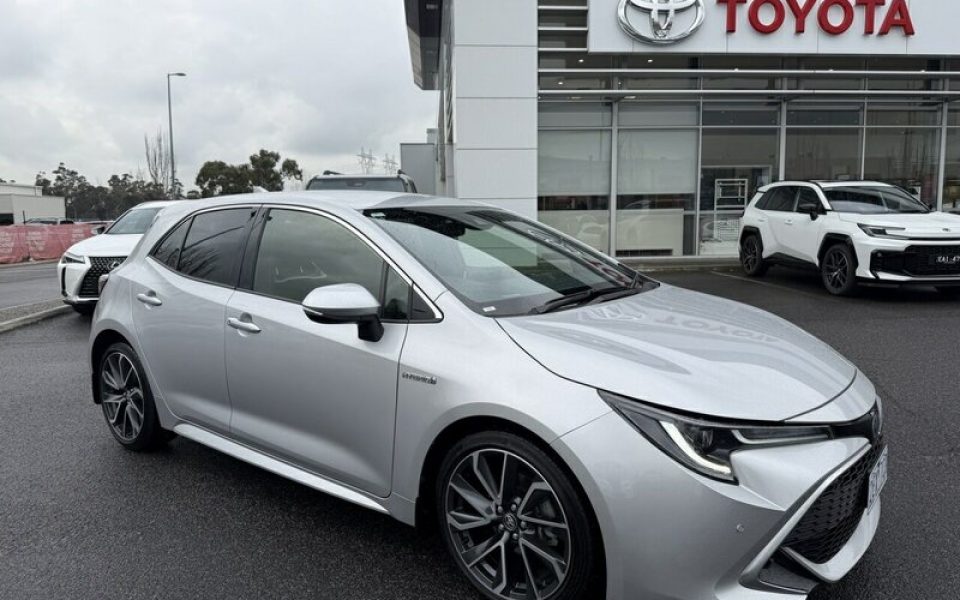 2020 Toyota Corolla ZR E-CVT Hybrid Hatchback (Silver Pearl) Used Car