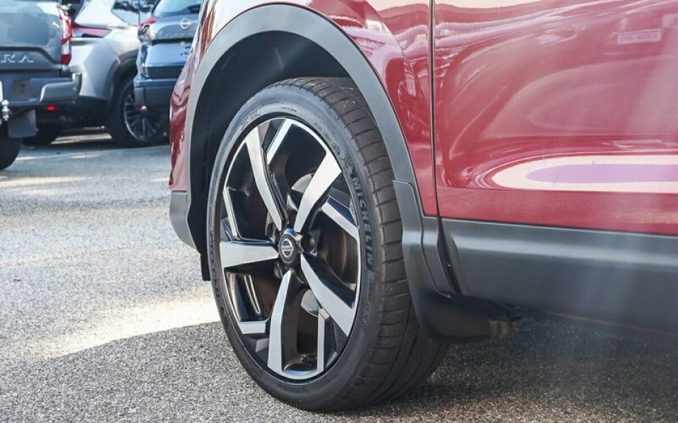 2020 Nissan Qashqai Ti X-tronic Wagon (Red) Used Car