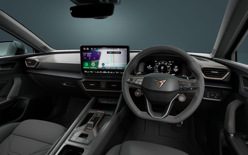 CUPRA Leon Sportstourer VZx 245kW AWD MY26