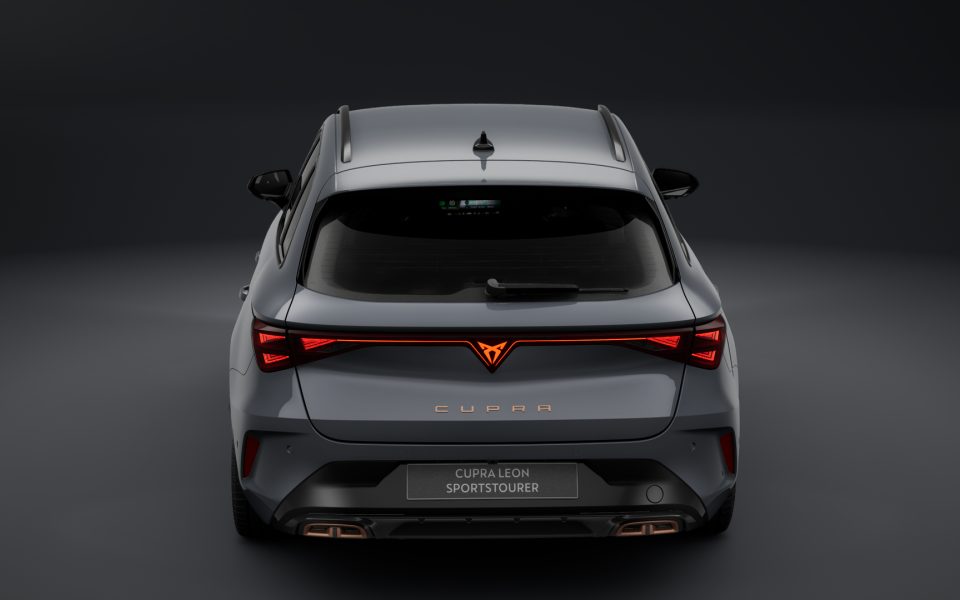 CUPRA Leon Sportstourer VZe 200kW PHEV MY26