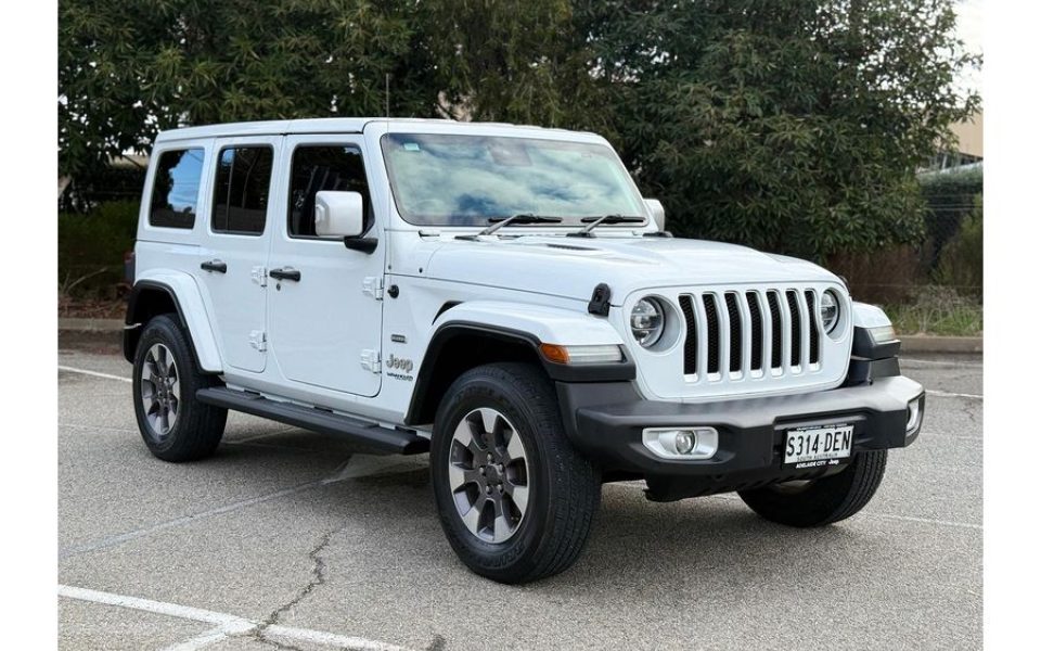 2021 Jeep Wrangler Unlimited Overland Auto Rock-Trac MY21