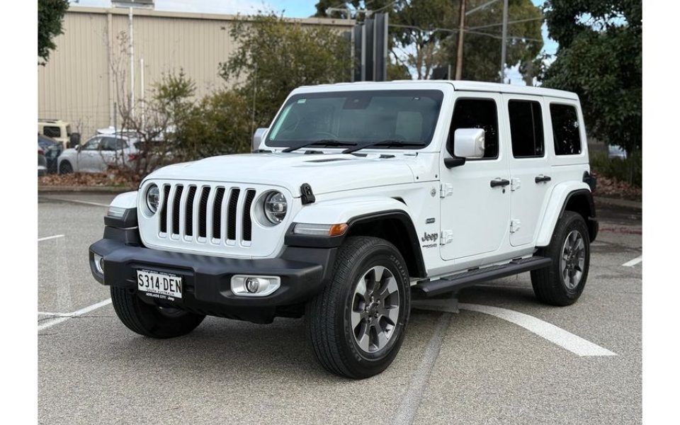2021 Jeep Wrangler Unlimited Overland Auto Rock-Trac MY21