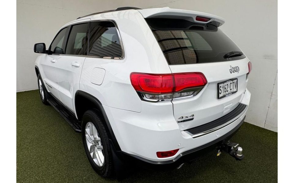 2017 Jeep Grand Cherokee Laredo Auto 4x4 MY17