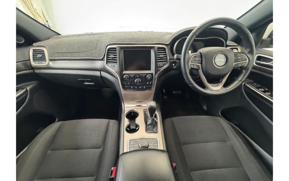 2017 Jeep Grand Cherokee Laredo Auto 4x4 MY17