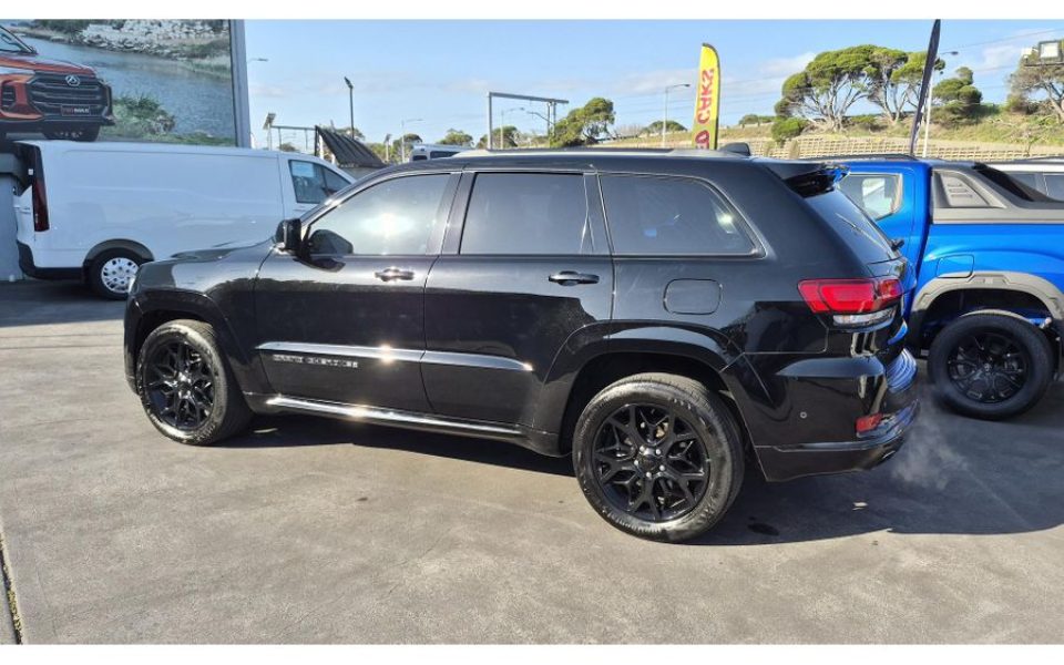 2021  Jeep Grand Cherokee S-Limited Wagon (Diamond Black Crystal) Used Car