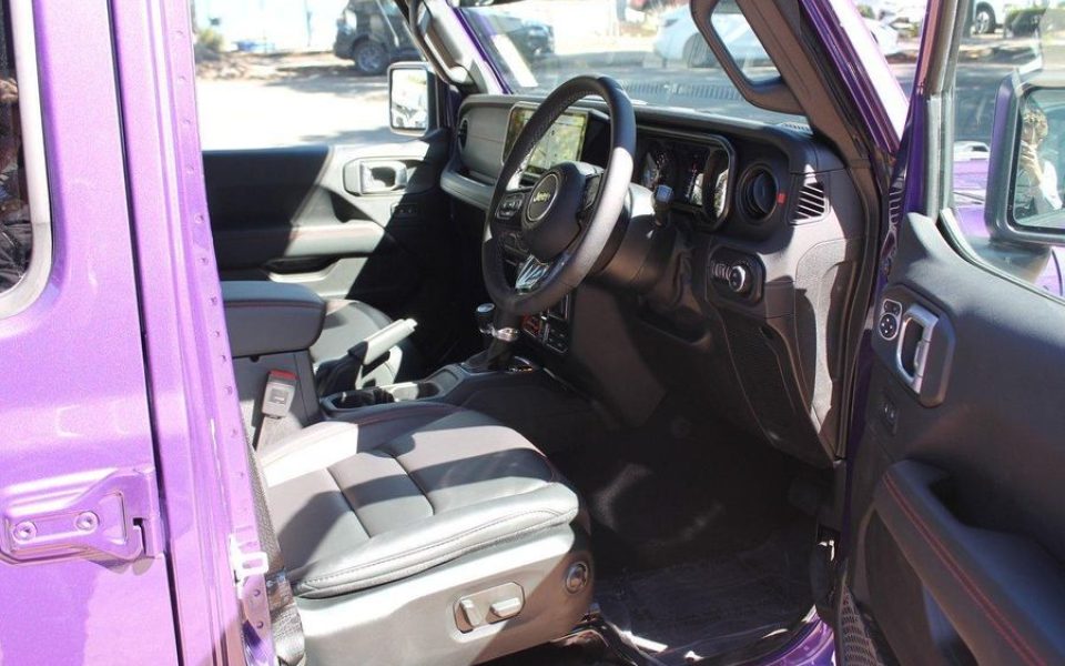 2026 Jeep Wrangler Unlimited Rubicon Auto Rock-Trac MY26