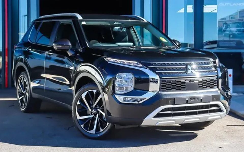 ZM Outlander ASPIRE 2.4L PHEV AWD 5ST