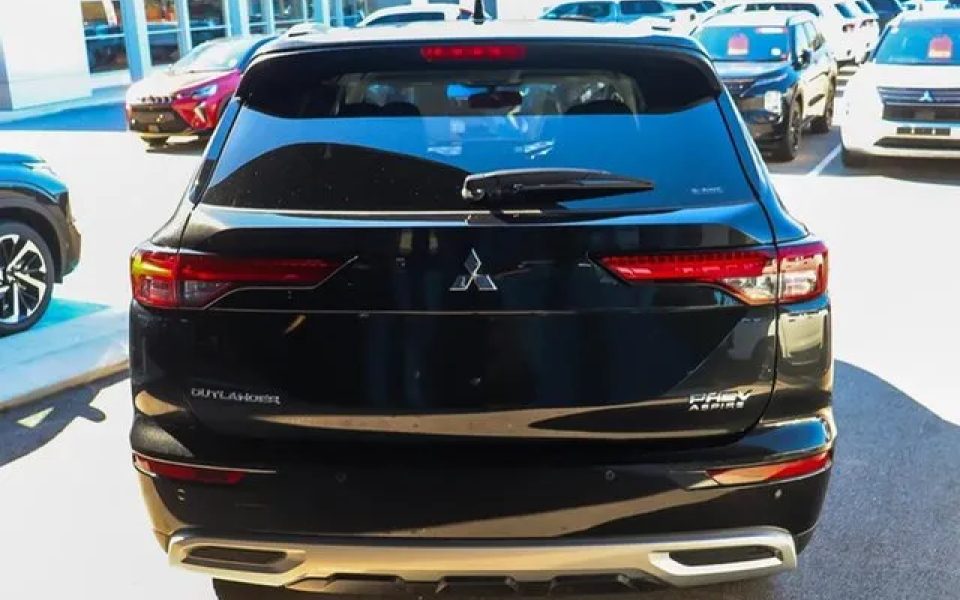 ZM Outlander ASPIRE 2.4L PHEV AWD 5ST