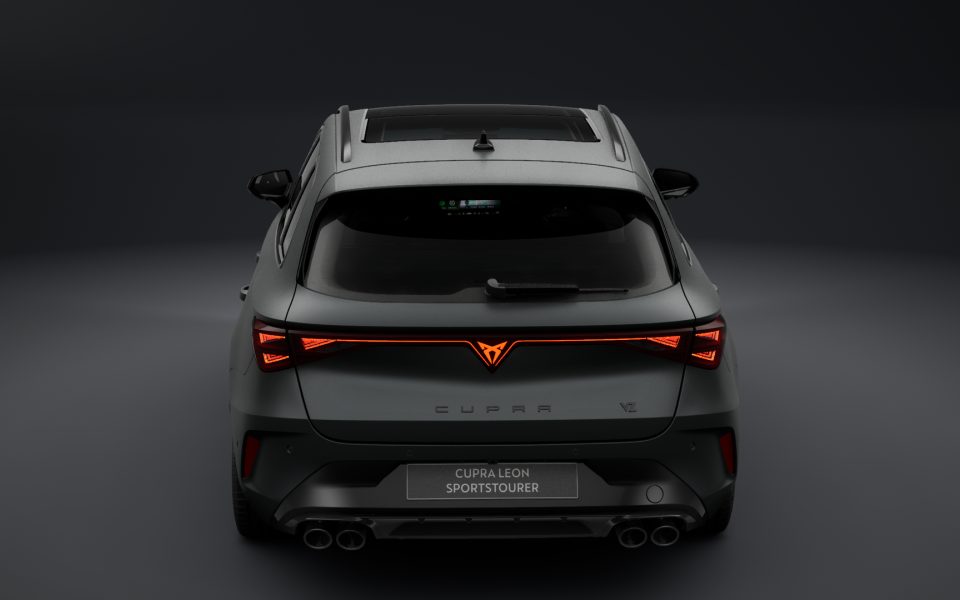 CUPRA Leon Sportstourer VZx 245kW AWD MY26
