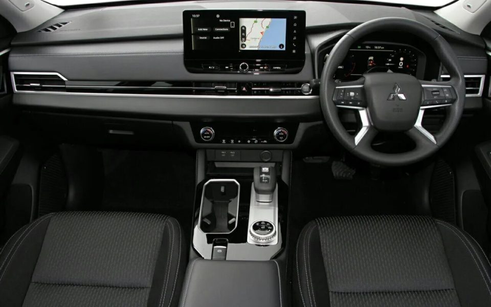 2025 Mitsubishi Outlander ZM MY25 ES AWD White 8 Speed Constant Variable Wagon