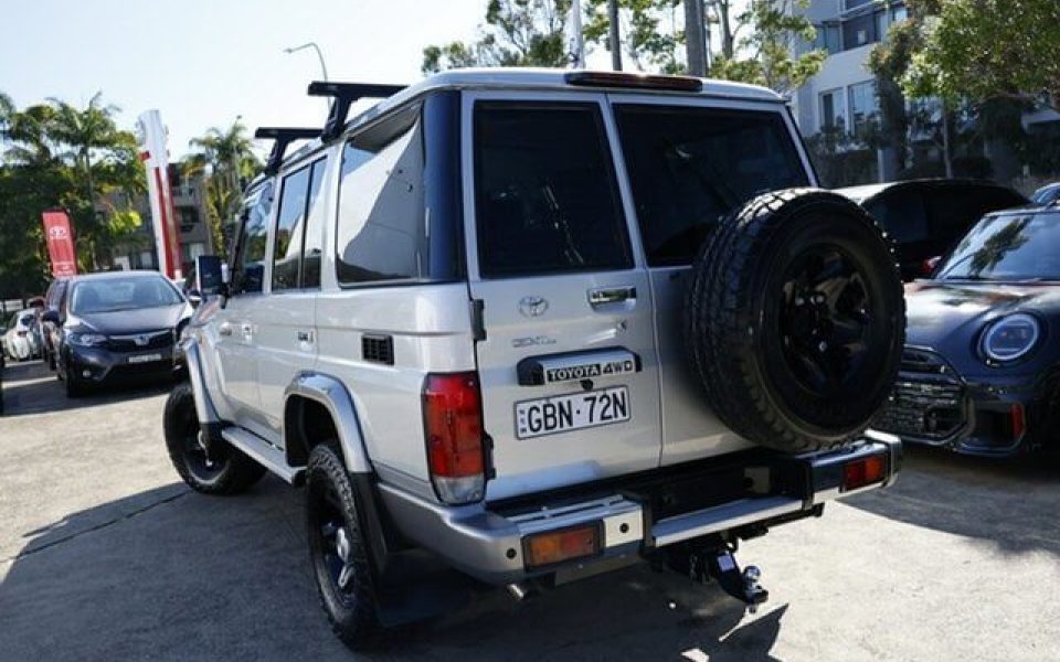 2022 Toyota Landcruiser GXL