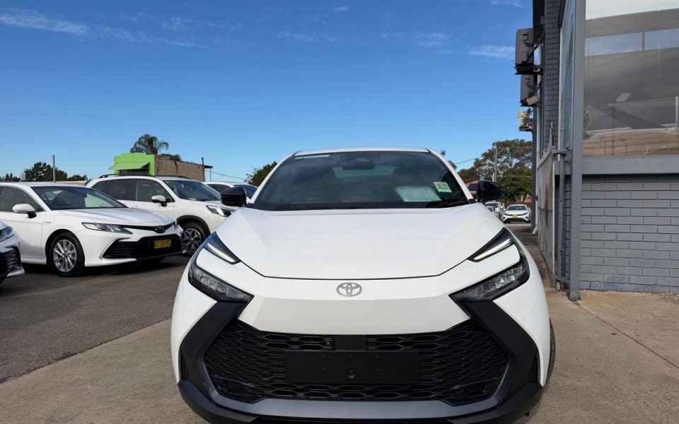 2024 Toyota C-HR GXL-2WD