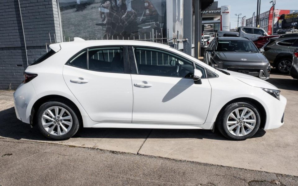 2024 Toyota Corolla Ascent Sport