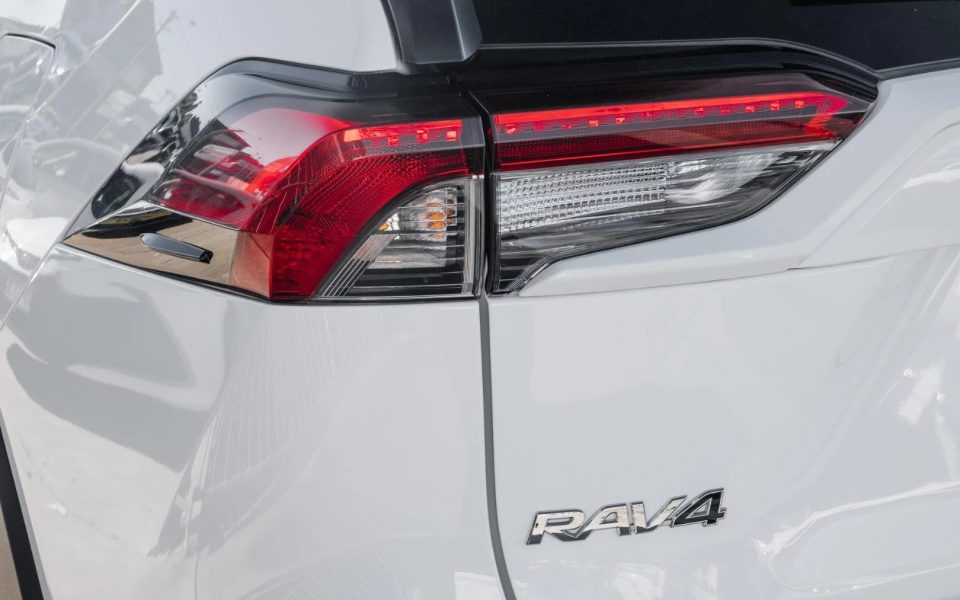 2023 Toyota RAV4 GX-2WD