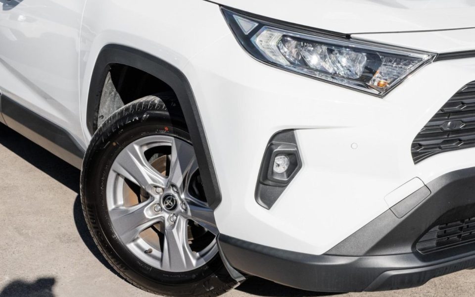 2023 Toyota RAV4 GX-2WD
