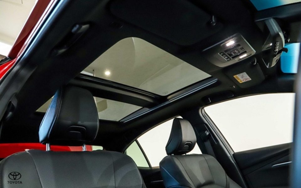 2025 Toyota Camry SL