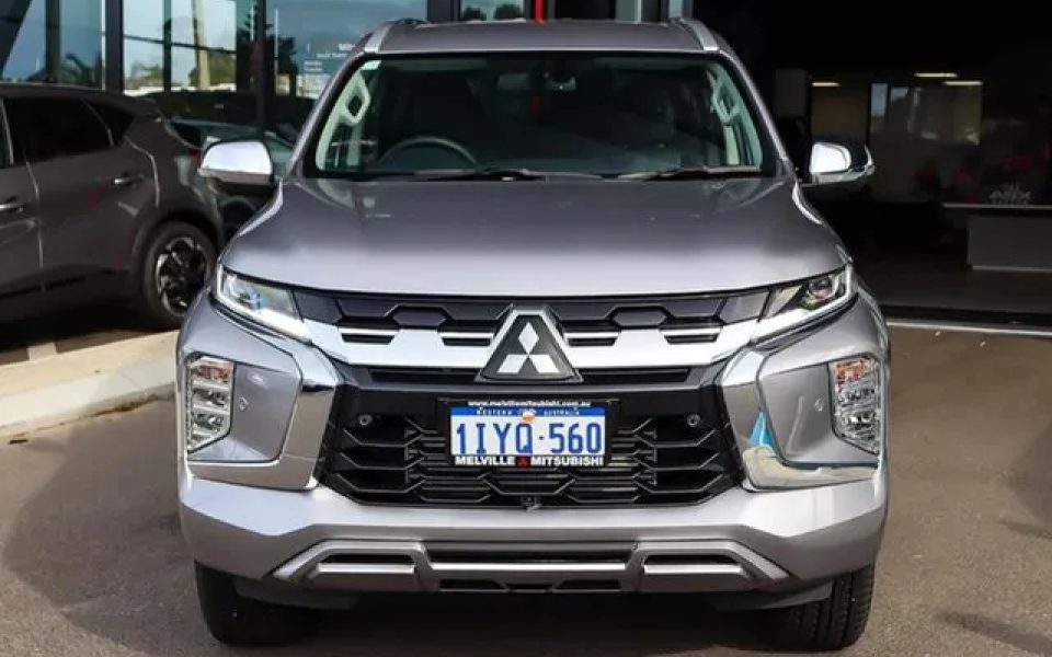 2024 Mitsubishi Pajero QG MY25 Exceed (4WD) 7 Seat Blade Silver 8 Speed Automatic