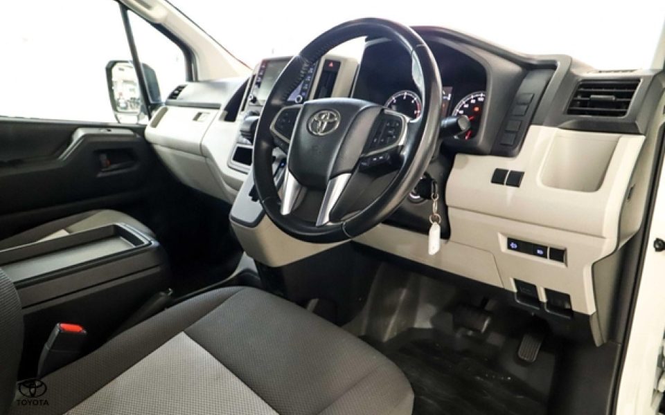 2022 Toyota Hiace Base