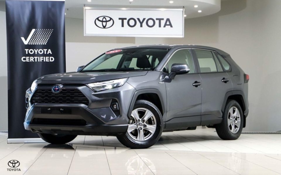 2024 Toyota RAV4 GX