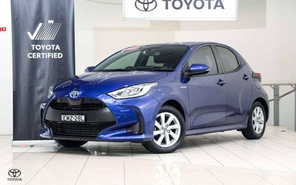 2021 Toyota Yaris SX Hybrid