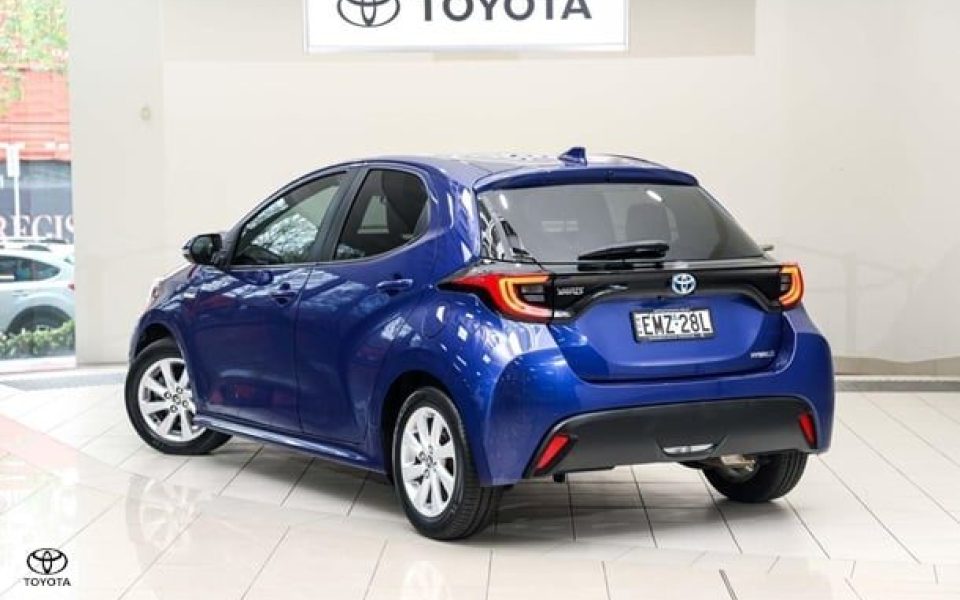 2021 Toyota Yaris SX Hybrid