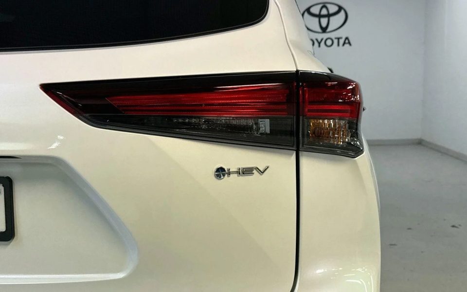 2025 Toyota Kluger Hybrid GX AWD